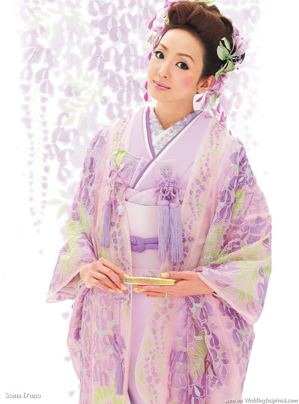 Trong ngày lễ tết, hoặc đám cưới, chiếc kimono thường được may đo sặc sỡ, kỳ công hơn một chút vơi nhiều họa tiết nhỏ xinh xắn. (Ảnh: Weddinginspirasi)